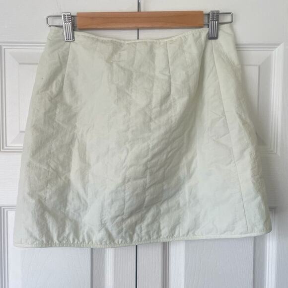 ZARA Cream Quilted Snap Front Nylon Quilted Mini Skirt • Gorpcore • Size S 🔴 - Picture 4 of 5